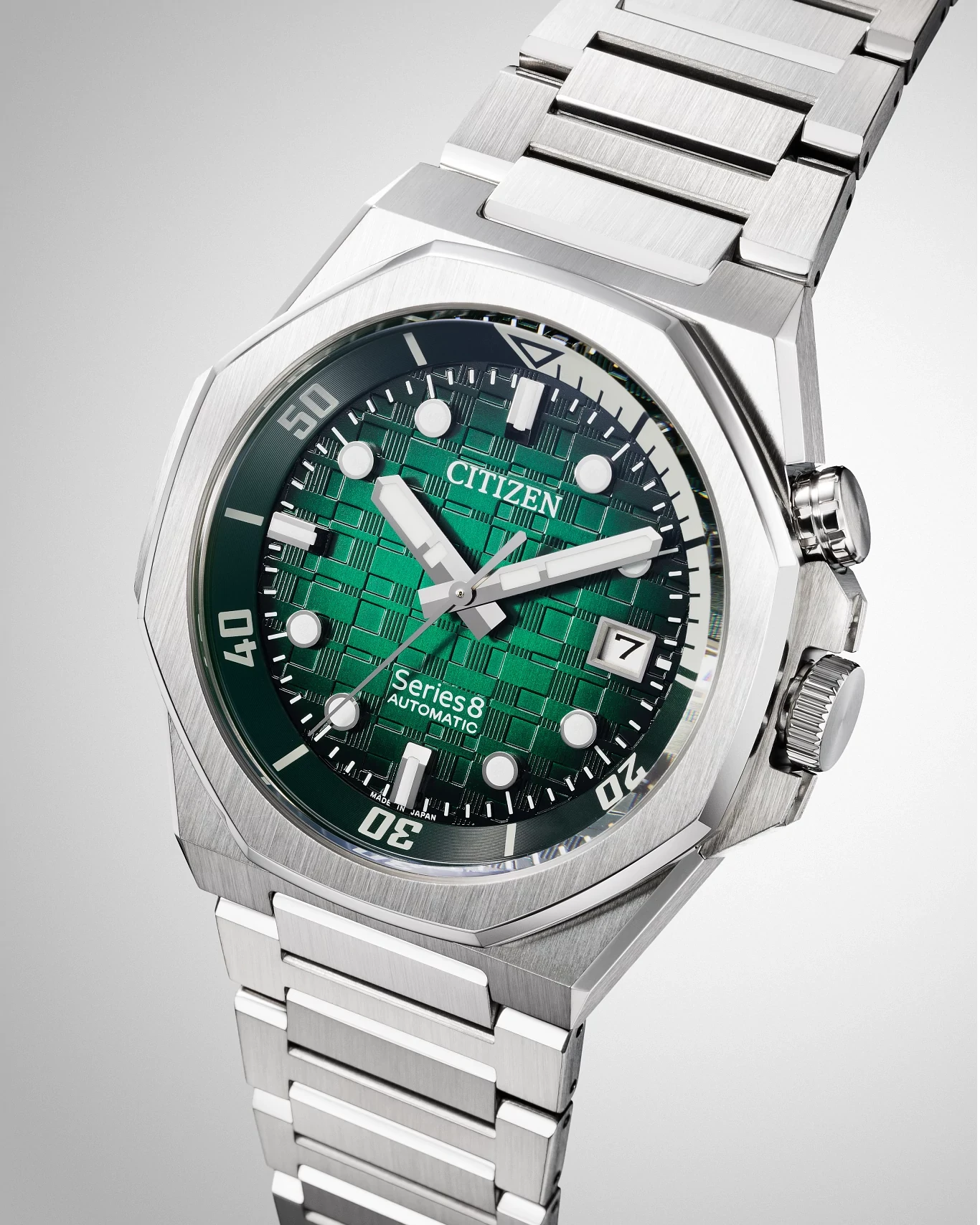 Series8 890 Green Dial Stainless Steel Bracelet NB6060-58X | CITIZEN